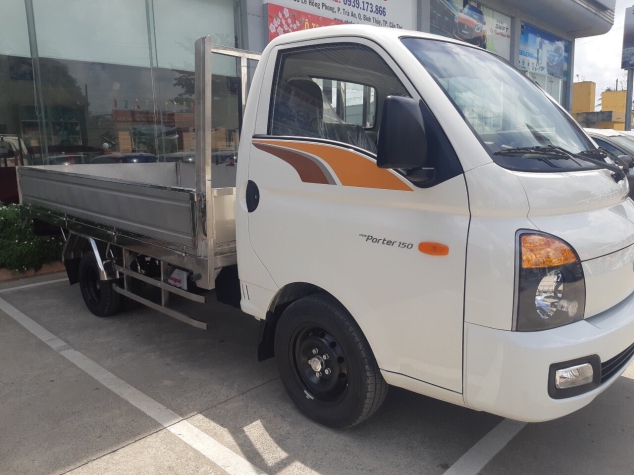 HYUNDAI PORTER H150 THÙNG LỬNG - TẢI TRỌNG 1,5 TẤN